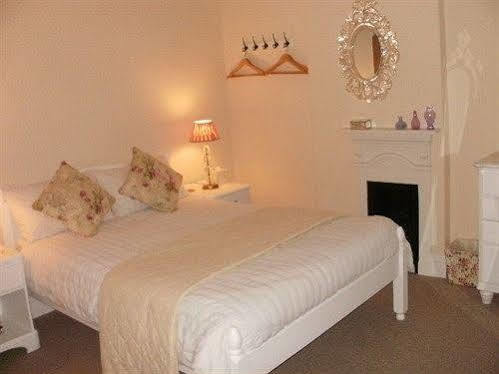 Park Dene Only Bed and breakfast